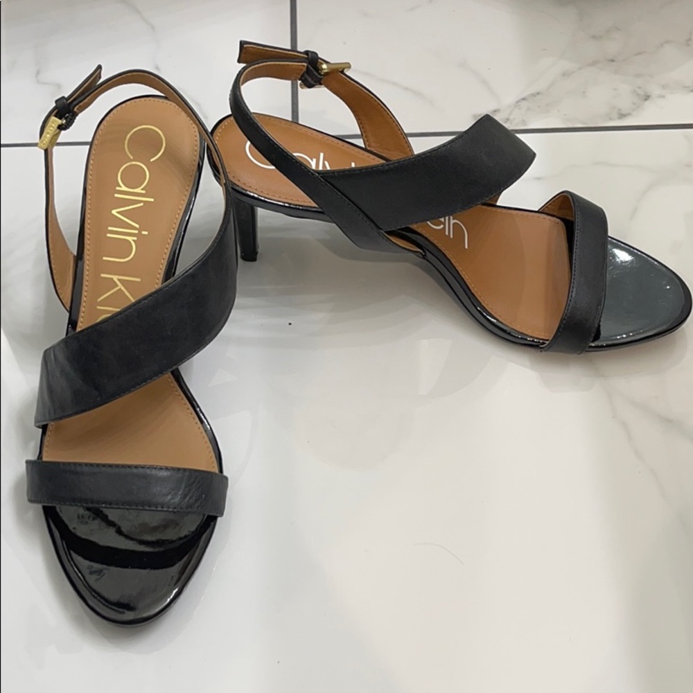 New Calvin Klein Black Leather Strap 4” Heels